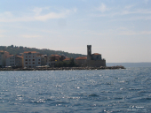 av_200