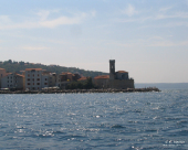 av_200