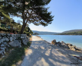 cres_plaza_03