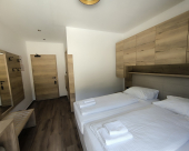 Grmovskov_dom_sobe_04